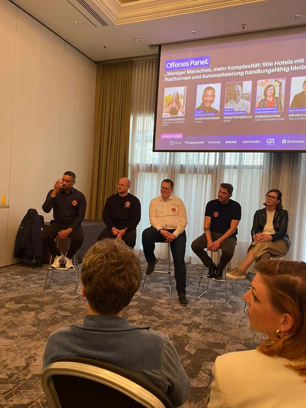 Sebastian Horn im Panel mit weiteren Branchenexperten